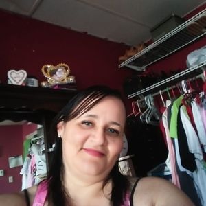 Meet your Posher, Iris